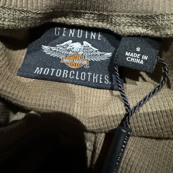 NWT Harley-Davidson Winged‎ Henley - Picture 4 of 6